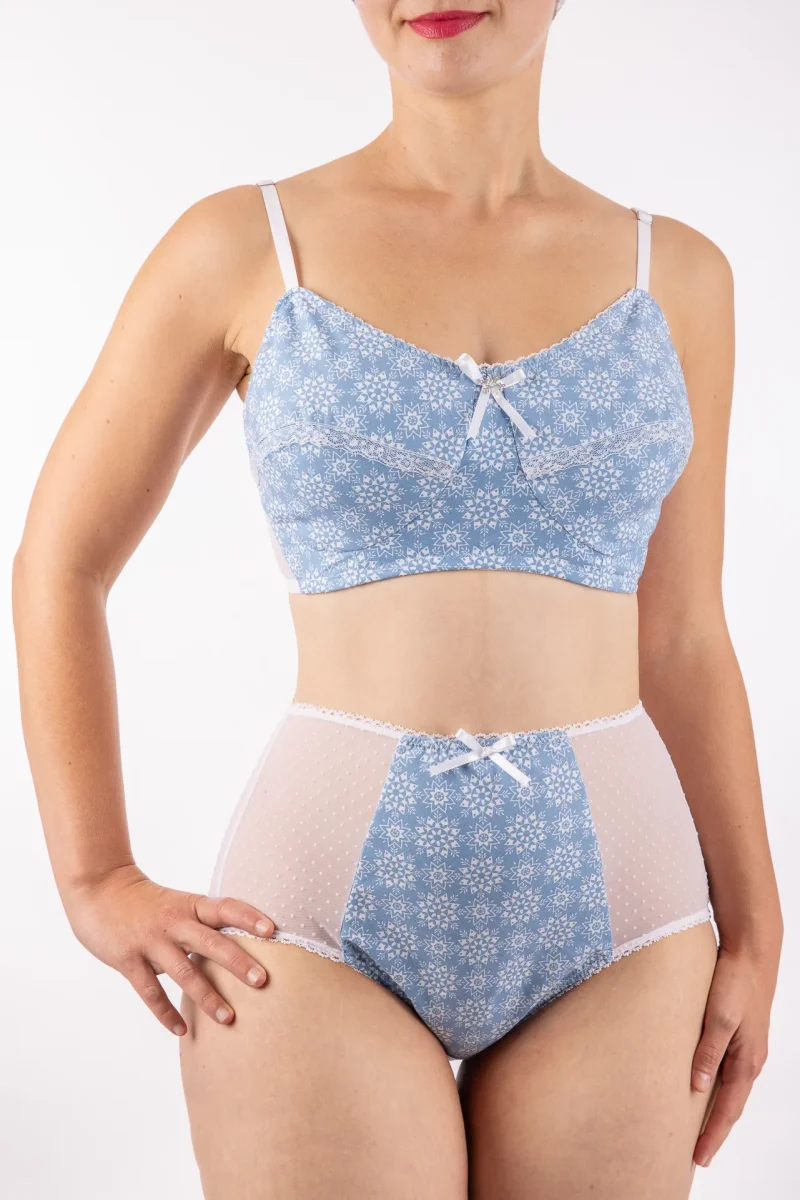 Soutien-gorge bleu Agathe pour prothèses post-mastectomie Made in France Reine des Neiges